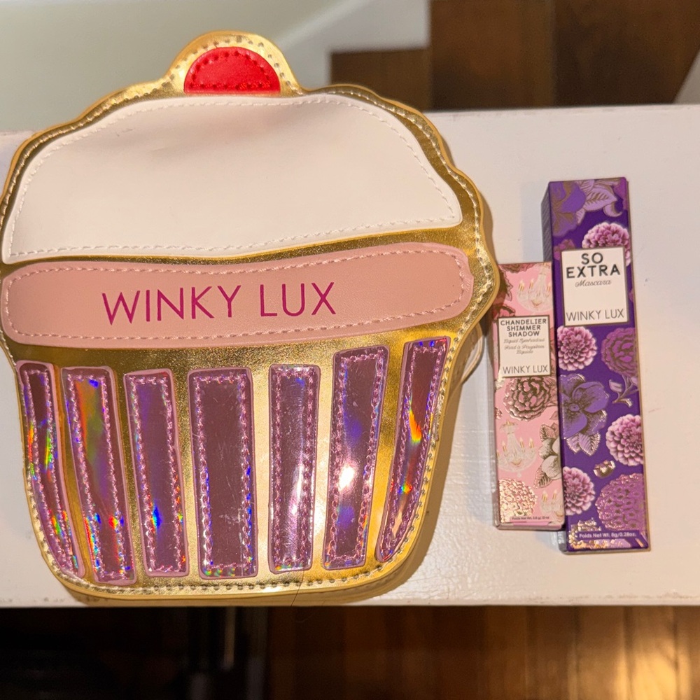 New! WINKY LUX Cupcake Bag with So Extra Mascara and Chandelier Shimmer Shadow